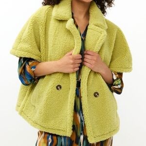 Green Esqualo Poncho Teddy Super Soft Womens Sz 8 Pockets